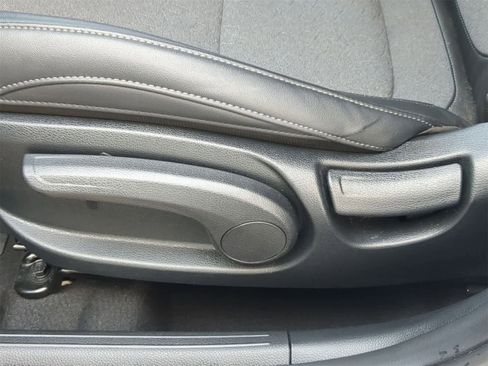 Used 2024 Kia Seltos S image 24