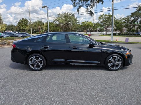 Used 2023 Kia K5 EX w/ EX Premium Package FWD image 3