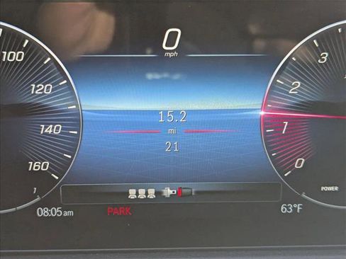 New 2026 Mercedes-Benz GLB 250 image 4