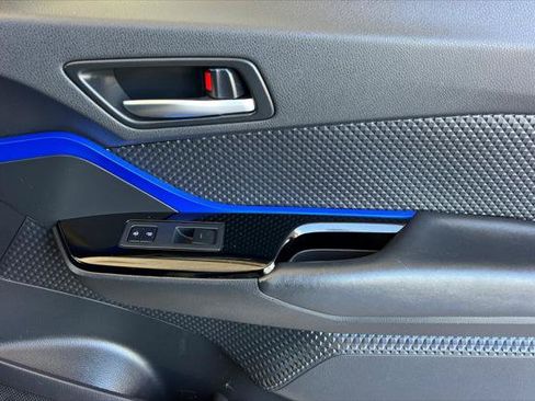 Certified 2020 Toyota C-HR XLE FWD image 18