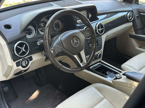 Used 2015 Mercedes-Benz GLK 350 2WD image 21