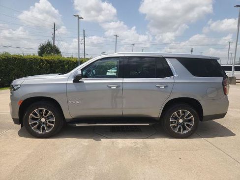 Used 2023 Chevrolet Tahoe LT w/ Luxury Package AWD/4WD image 8