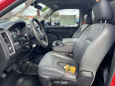 Used 2017 RAM 5500 Tradesman w/ Max Tow Package image 13