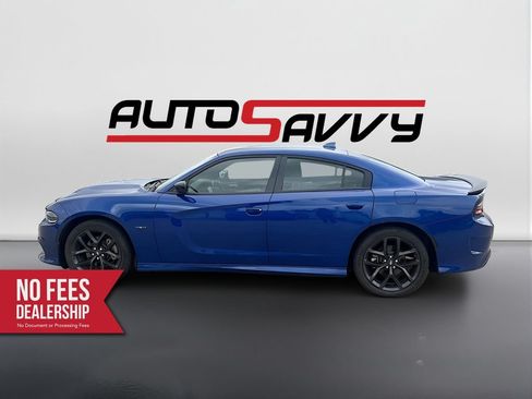Used 2022 Dodge Charger R/T w/ Blacktop Package RWD image 4
