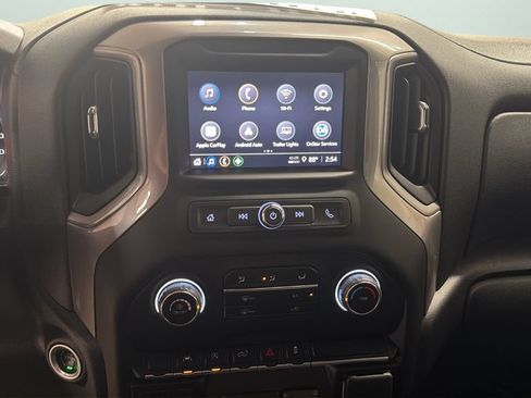Used 2023 Chevrolet Silverado 1500 Custom AWD/4WD image 11