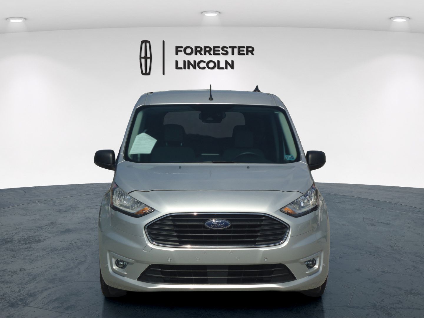Used 2022 Ford Transit Connect XLT FWD image 8