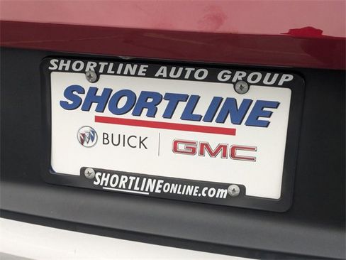 Used 2024 Buick Envista Preferred image 36