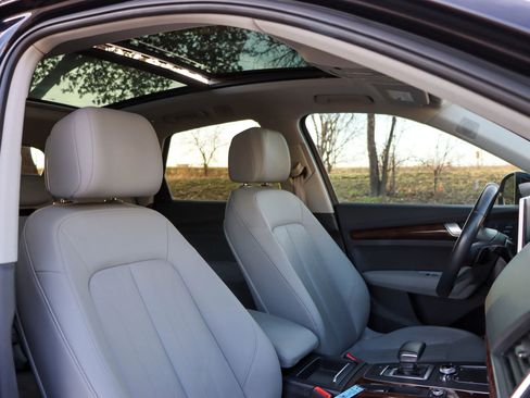 Used 2018 Audi Q5 2.0T Premium Plus image 21