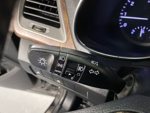 Used 2018 Hyundai Santa Fe Sport w/ Cargo Package image 19