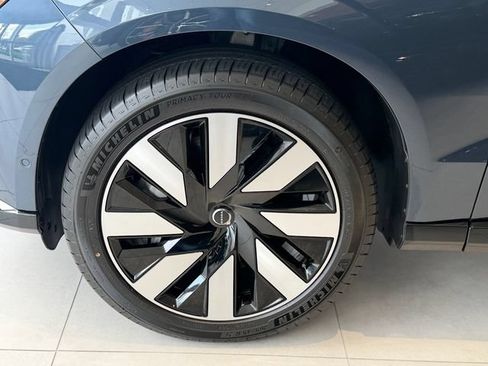 New 2026 Volvo EX90 Plus RWD image 11