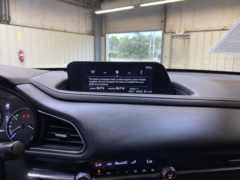 Used 2025 MAZDA CX-30 AWD 2.5 S w/ Preferred Package image 43