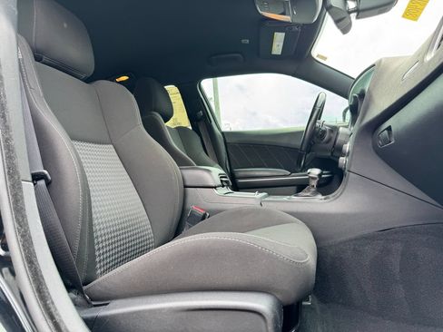 Used 2021 Dodge Charger R/T RWD image 10