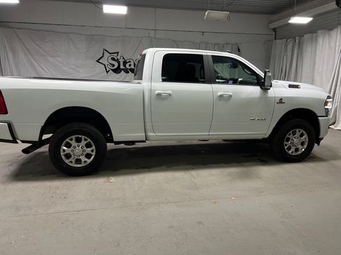 Used 2024 RAM 2500 Laramie AWD/4WD image 8