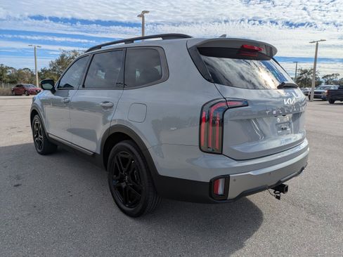Used 2023 Kia Telluride EX X-Line image 7