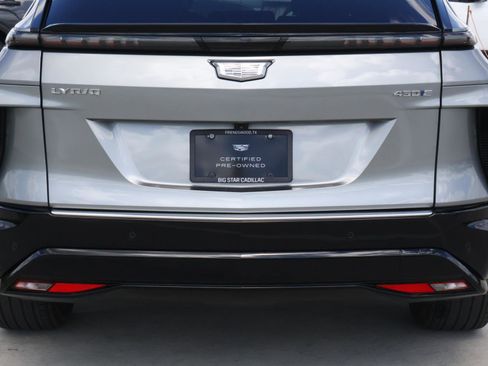 Used 2025 Cadillac Lyriq Luxury w/ LPO, Floor Liner Package image 10