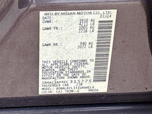 Used 2014 Nissan Altima 2.5 S w/ Sport Value Package FWD image 30