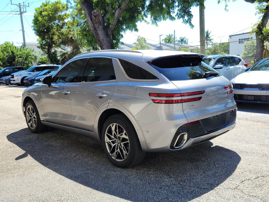 Used 2023 Genesis GV70 2.5T w/ Advanced Package AWD/4WD image 4