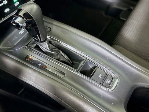 Used 2022 Honda HR-V EX image 18