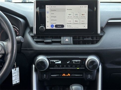 Used 2024 Toyota RAV4 LE image 17