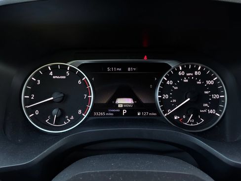 Used 2025 Nissan Rogue SV FWD image 37