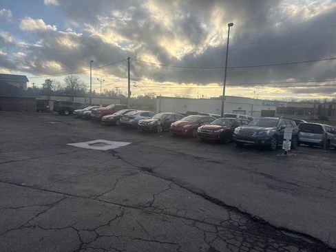 Used 2014 Subaru Legacy 3.6R Limited image 17