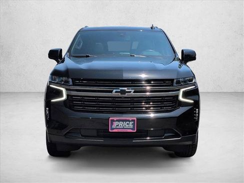 Used 2022 Chevrolet Tahoe RST w/ Luxury Package AWD/4WD image 2