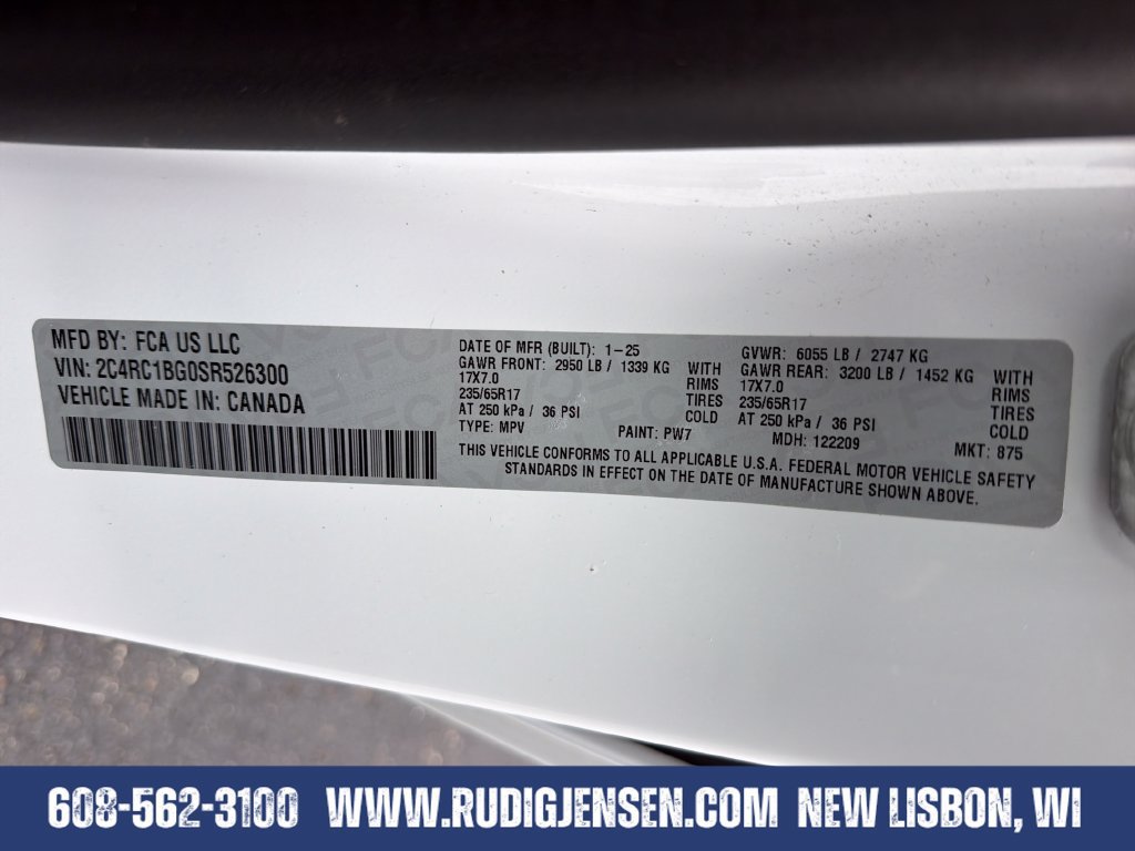 Used 2025 Chrysler Pacifica Select FWD image 28