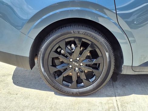 Used 2022 Kia Carnival SX Prestige FWD image 10
