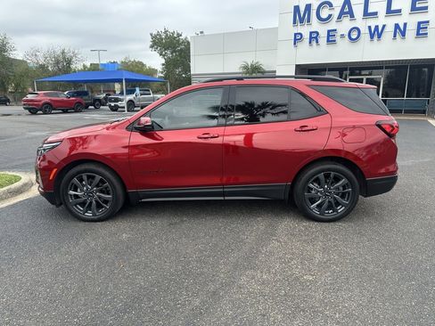 Used 2022 Chevrolet Equinox RS w/ RS Leather Package image 3