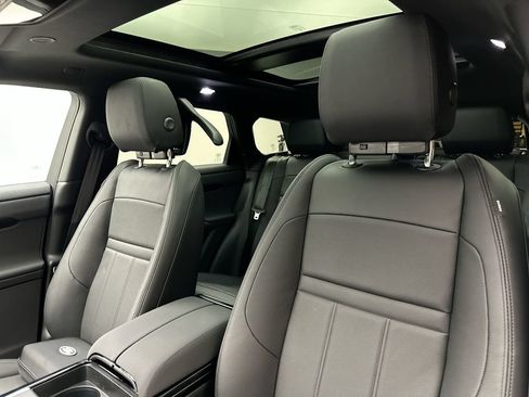 Used 2026 Land Rover Range Rover Evoque S AWD/4WD image 10