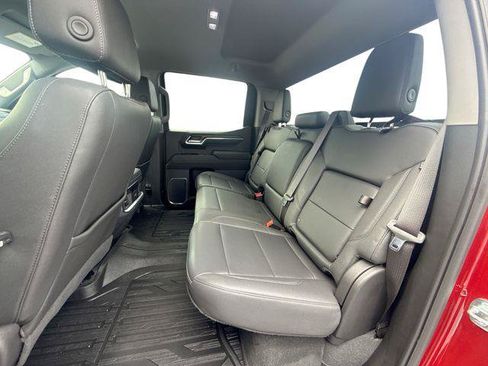 Used 2023 GMC Sierra 1500 SLT w/ SLT Premium Package AWD/4WD image 24
