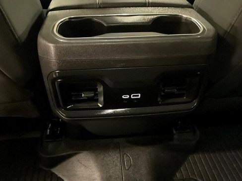 Used 2023 Chevrolet Silverado 1500 RST image 27