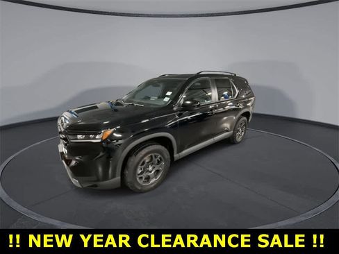 Used 2023 Honda Pilot TrailSport image 4