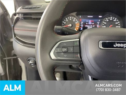 Used 2024 Jeep Compass Trailhawk image 21