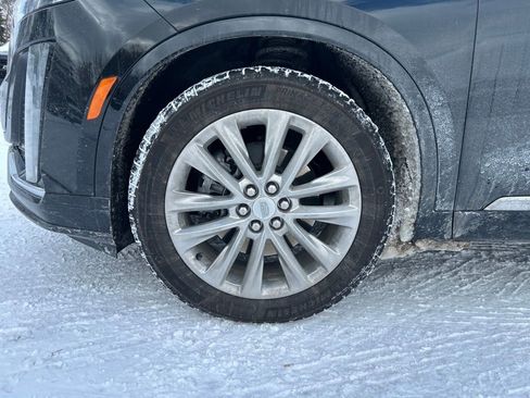 Used 2023 Cadillac XT6 Premium Luxury w/ Platinum Package image 11