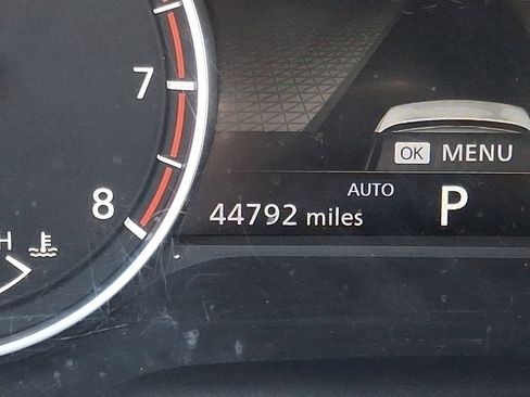 Used 2023 Nissan Rogue SV AWD/4WD image 19