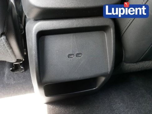 Used 2024 Chevrolet Equinox EV RS FWD image 19