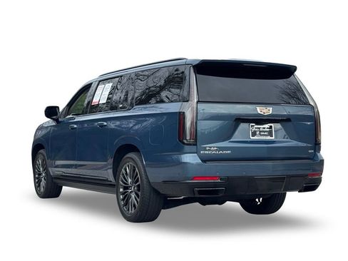 Certified 2025 Cadillac Escalade ESV Sport Platinum image 50