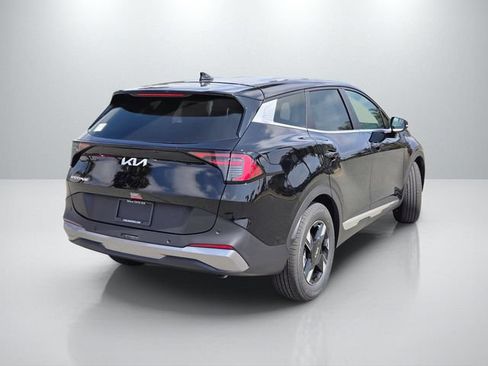 New 2026 Kia Sportage LX FWD image 4