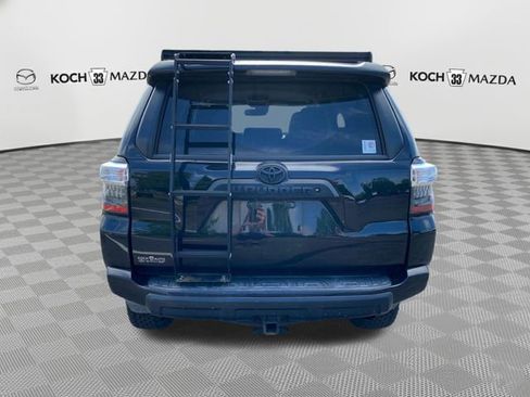Used 2020 Toyota 4Runner TRD Off-Road AWD/4WD image 6
