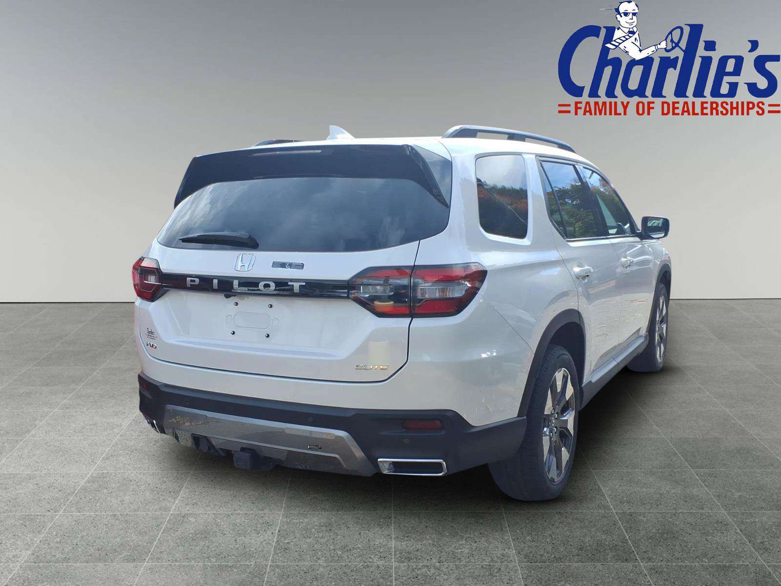 New 2026 Honda Pilot Elite image 4