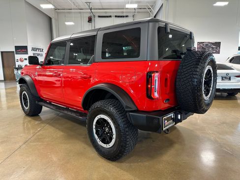 Used 2023 Ford Bronco Outer Banks w/ Sasquatch Package AWD/4WD image 6