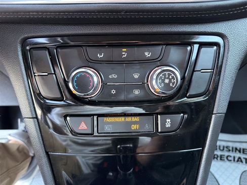 Used 2018 Buick Encore Preferred AWD/4WD image 20