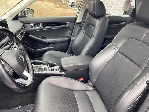 Used 2023 Honda Civic Touring image 11