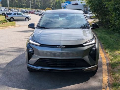 New 2027 Chevrolet Bolt LT w/ Comfort Package FWD image 6