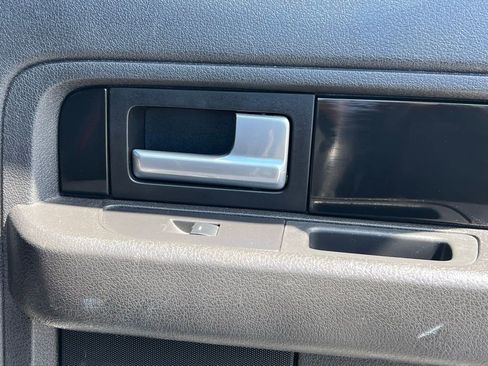 Used 2014 Ford F150 FX4 w/ Equipment Group 402A Luxury AWD/4WD image 22