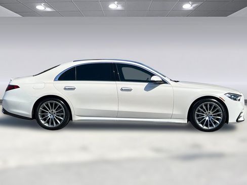 Certified 2022 Mercedes-Benz S 500 4MATIC image 7