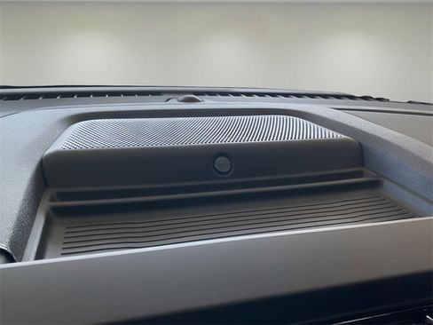 Used 2023 Ford F250 Lariat w/ Sport Appearance Package image 43