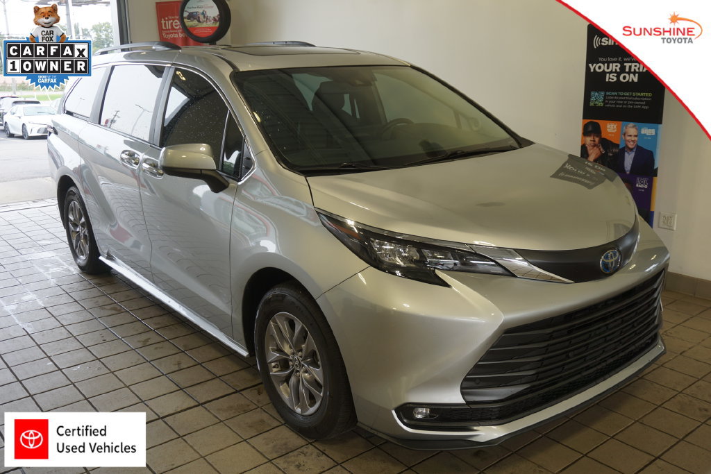 Used 2025 Toyota Sienna XLE w/ XLE Plus Package AWD/4WD image 1