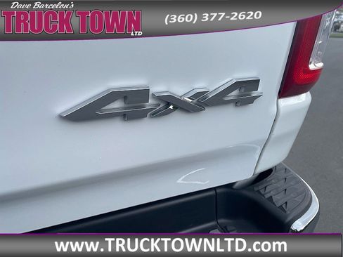 Used 2019 RAM 1500 Tradesman w/ SXT Appearance Group AWD/4WD image 31